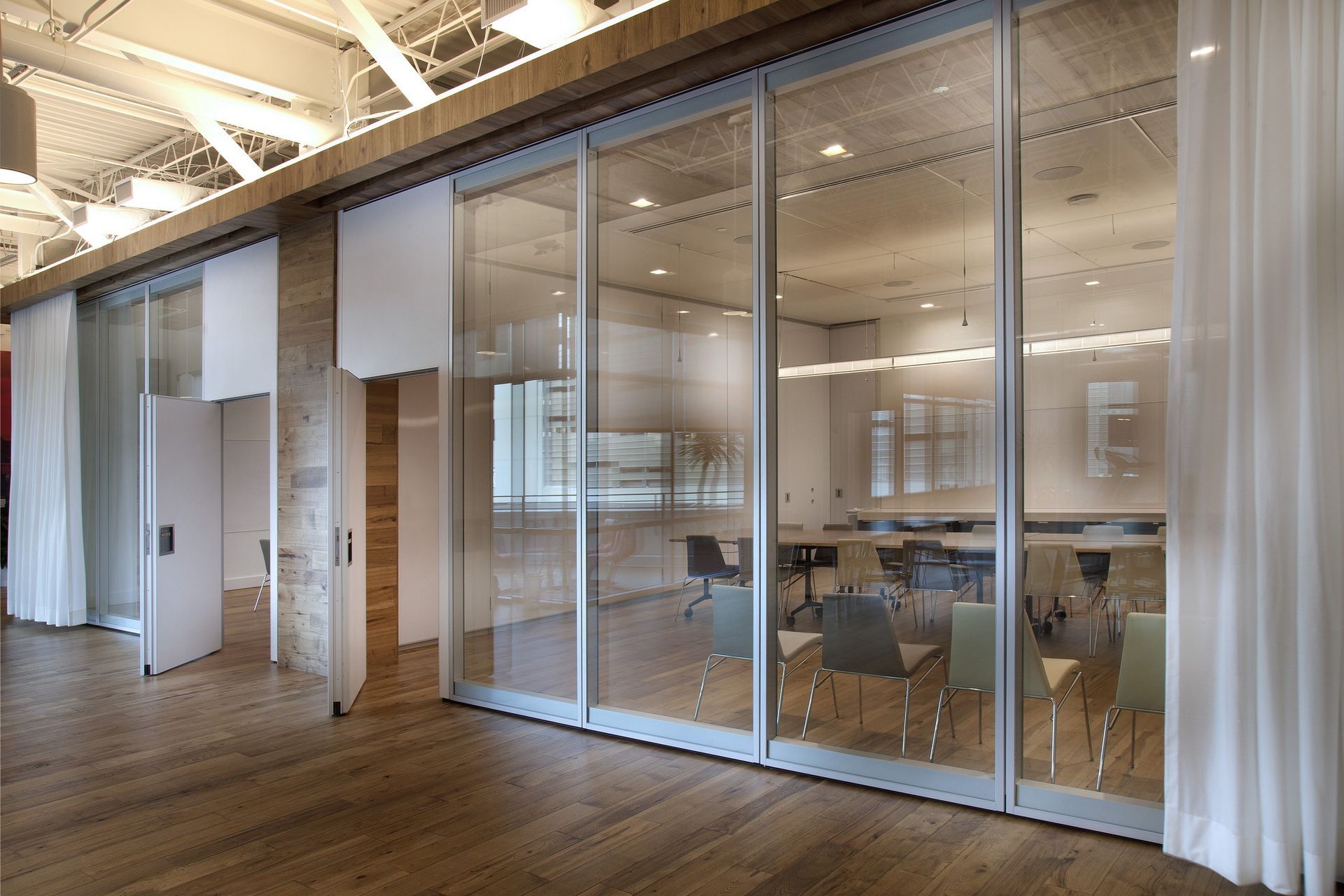 Folding Partitions Toronto | Vertically Retractable Walls Toronto