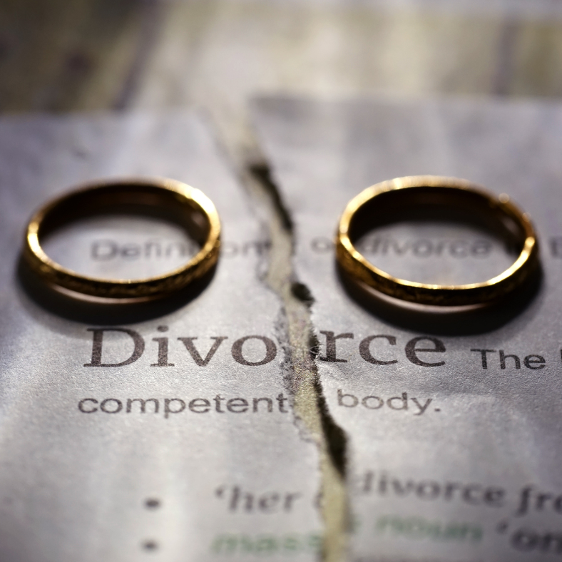 Divorce can be a tough process, and selling your home can add extra stress to the situation. Let us help.