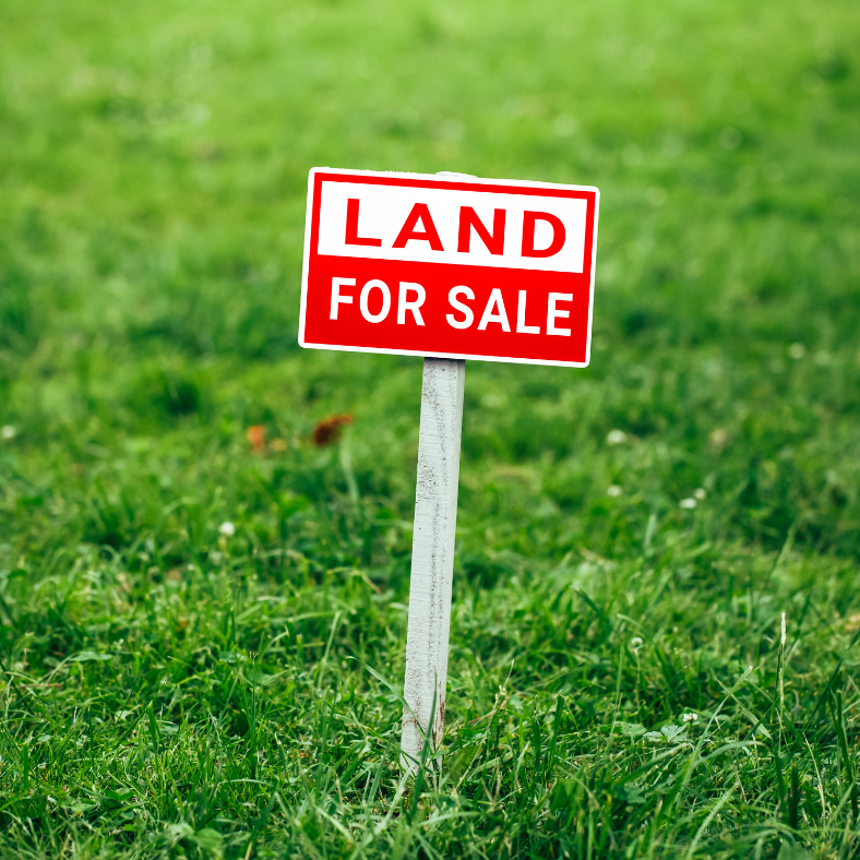 We buy land parcels of all sizes. Contact us to discuss selling your land quickly for cash.