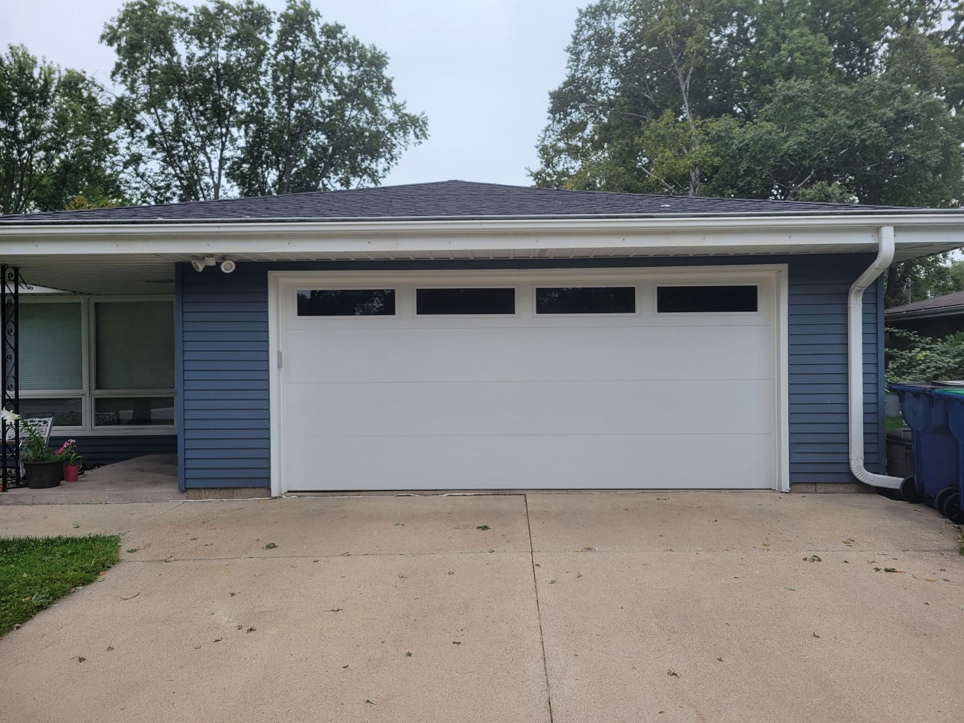 Replace door on existing house...Model 4301 Flush Panel with ranch windows