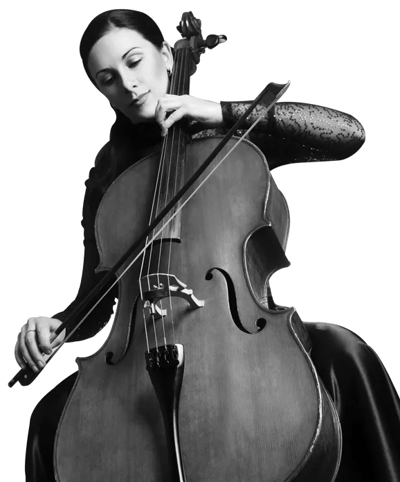 donna che suona il violoncello