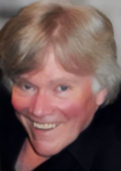 Kevin T Norris
