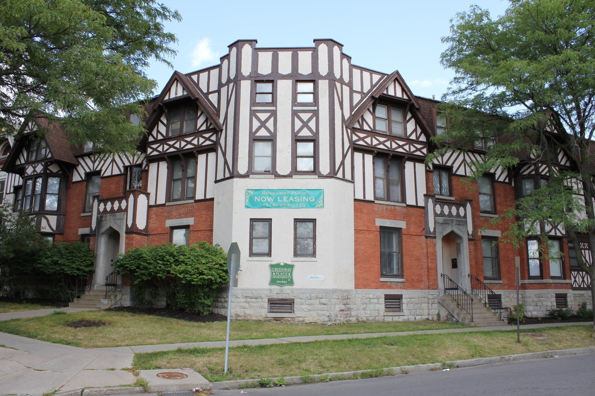 Details Greenway Place North Syracuse, NY