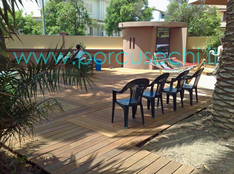 passerella in legno per esterni