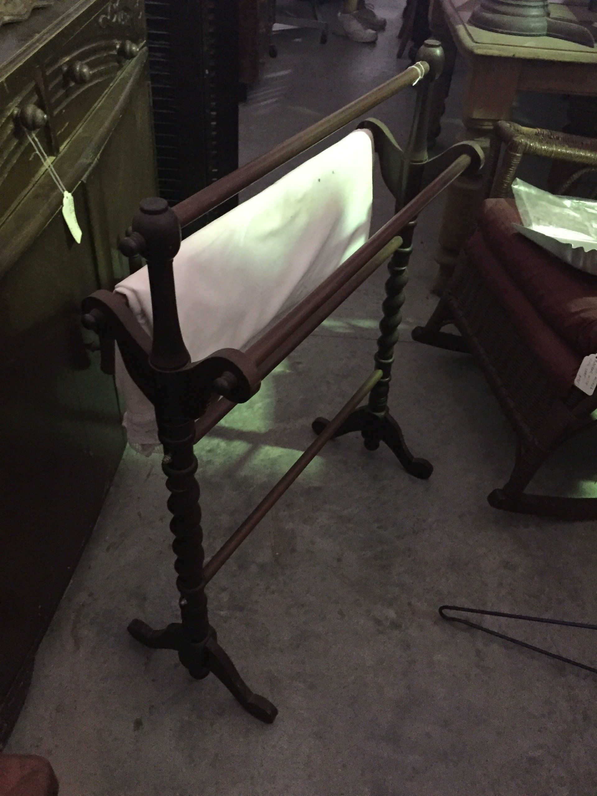 Barley Twist Quilt Rack