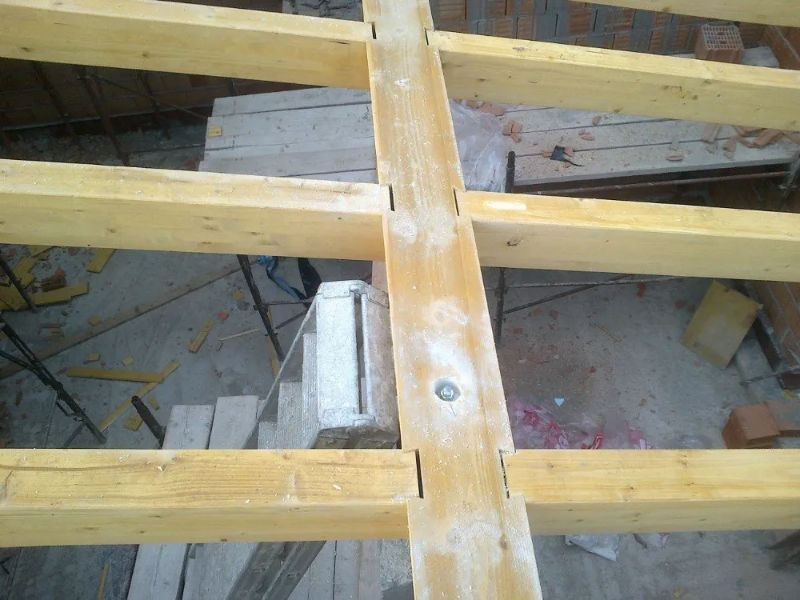 realizzazione di copertura in legno