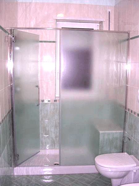 box doccia con montante