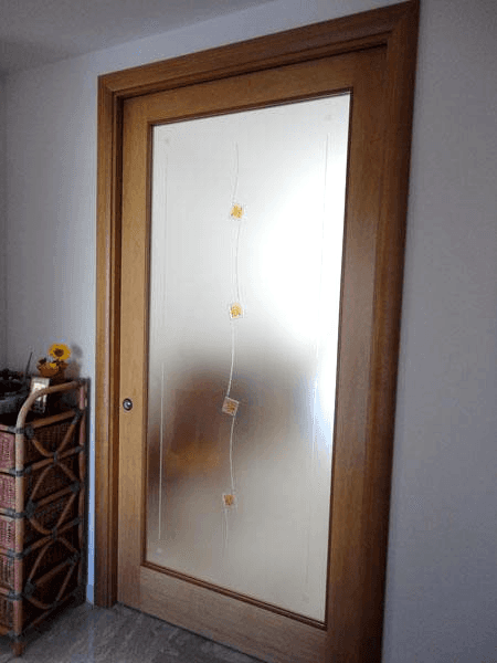 Decoro inciso e lucido