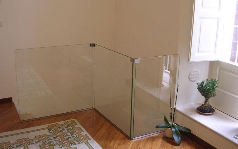 Parapetto in cristallo di sicurezza