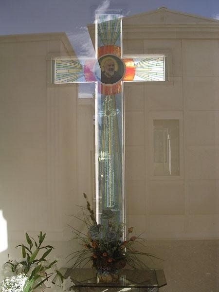 Vetrata Tiffany a croce