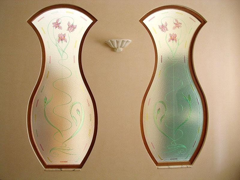 Decoro inciso e colorato