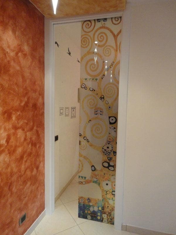 porta con stampa digitale