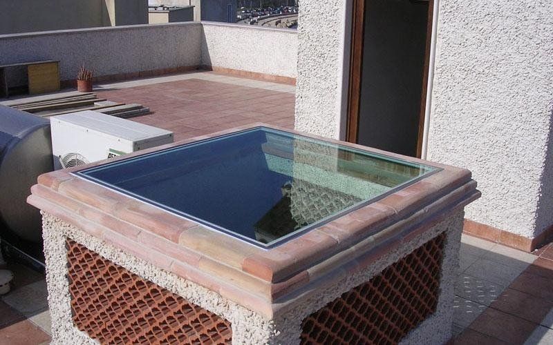 Lucernario in vetro trasparente antintrusione