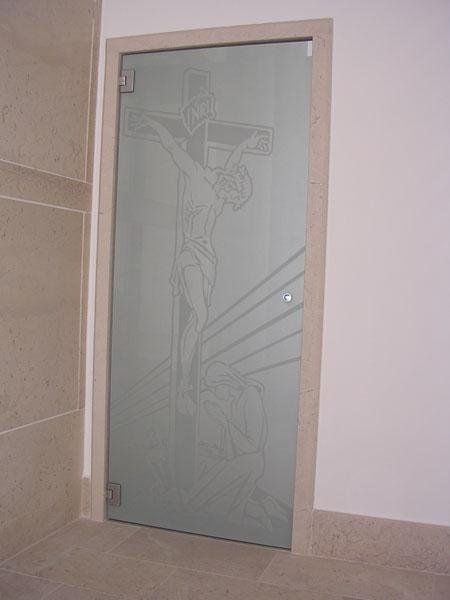 Anta retrolaccata e decorata