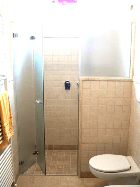 box doccia apertura in linea