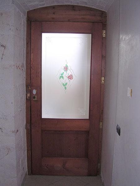 Decoro inciso e colorato