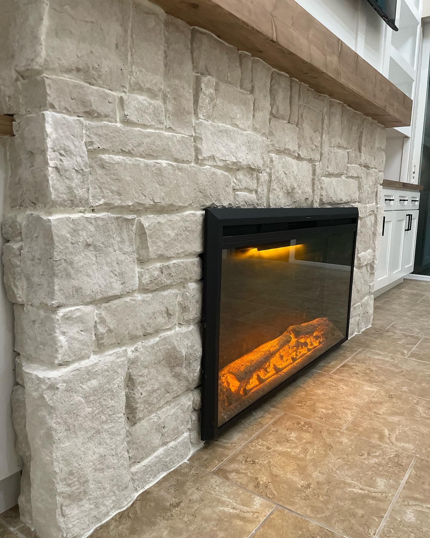 Fireplace Surround | Tampa, FL | Houghtz Designs