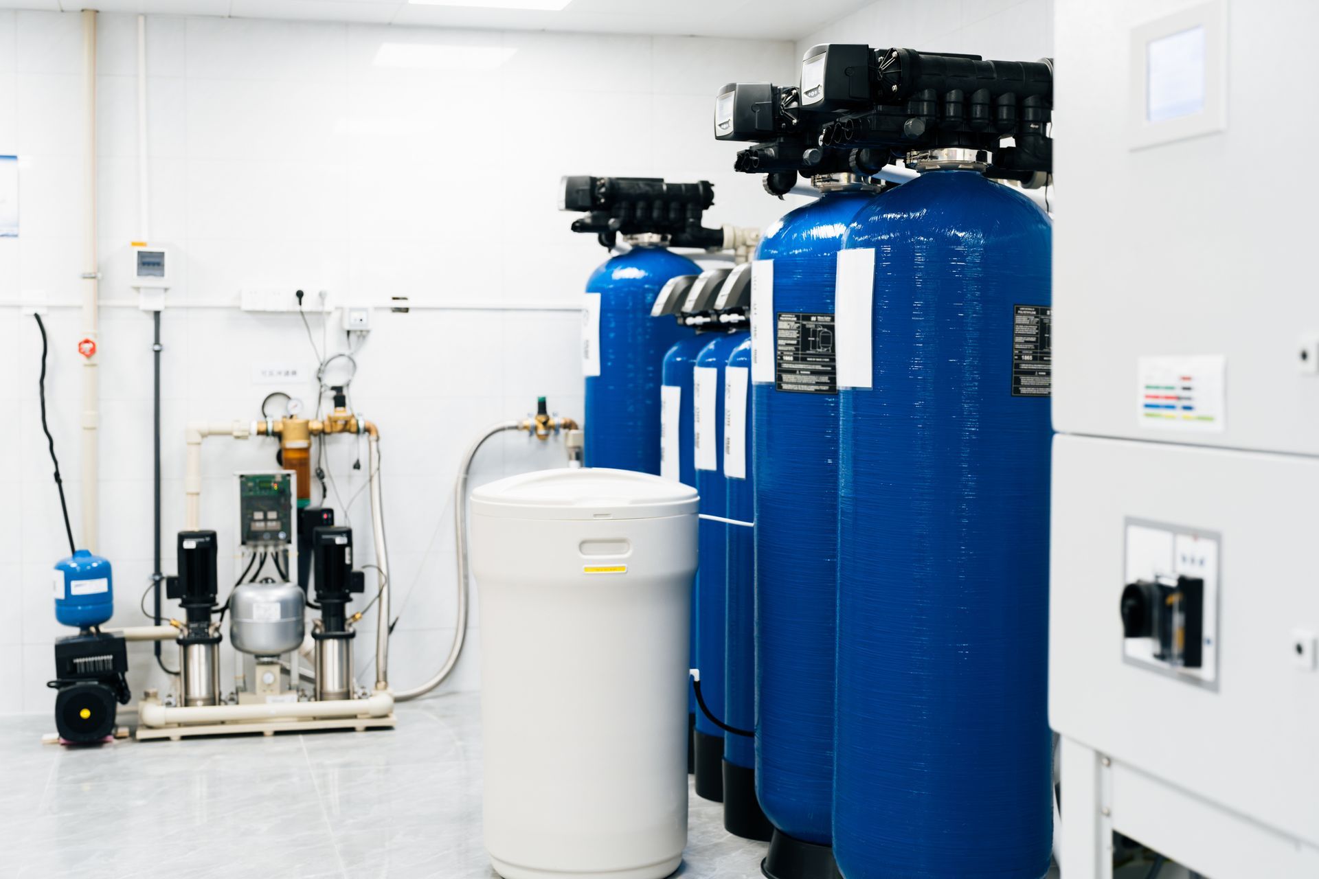 Water purification filter. Water purification filter.