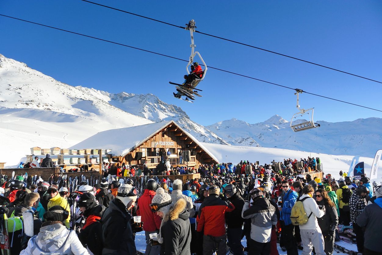 Be there next ski season - find your ski job in Europe today!
