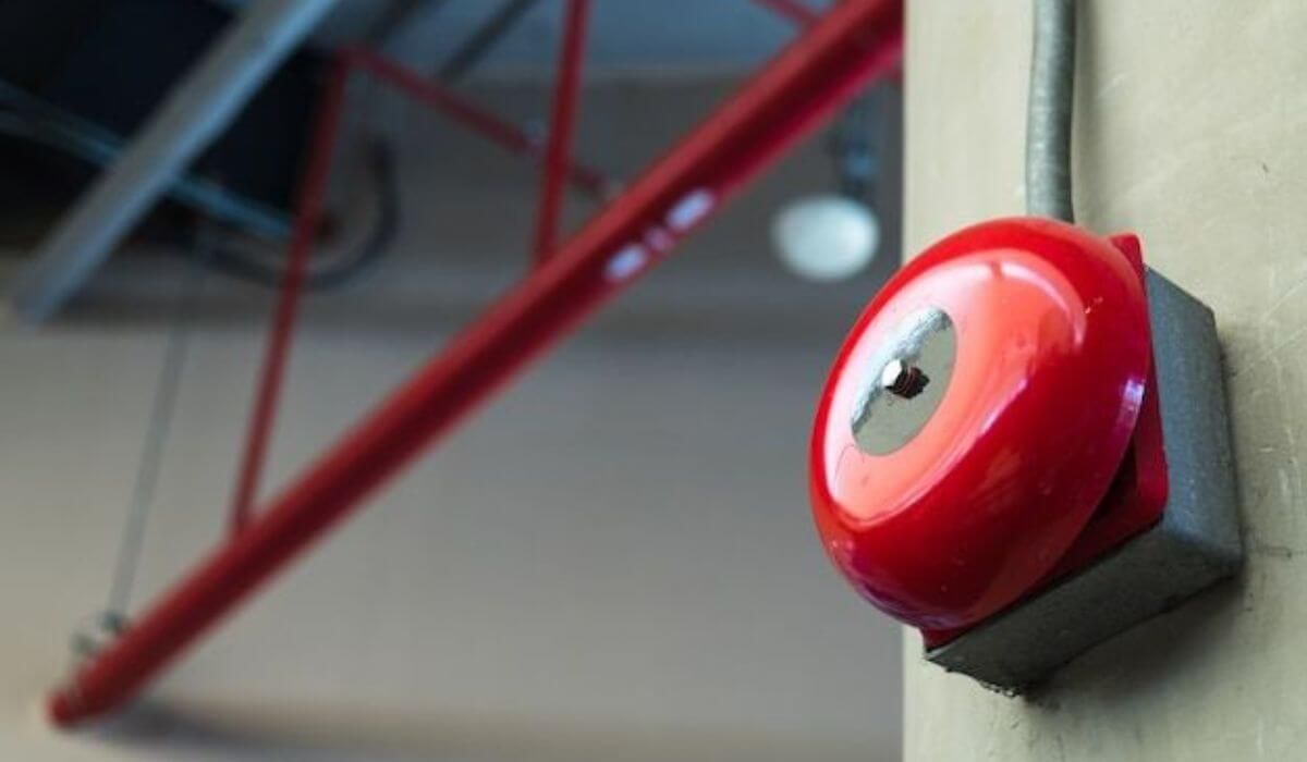 fire alarm new battery installation