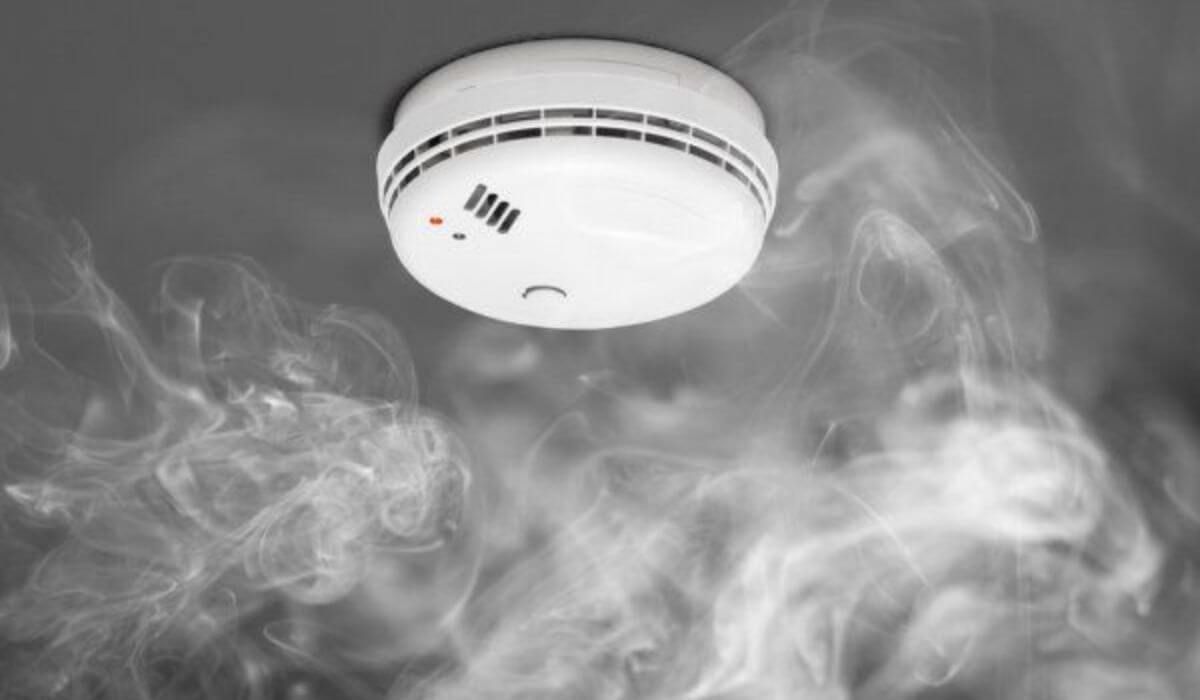 How to Install Fire Alarm Battery Safely – Aussie Guide