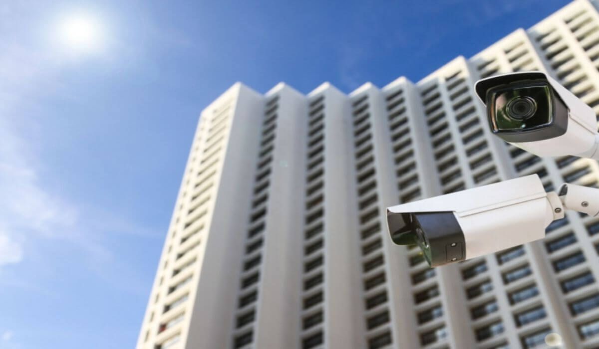 Best Security Cameras for Apartment Complex – Scavi’s 2025 Picks