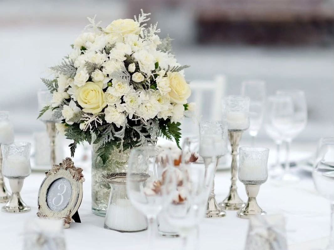 Centrotavola fiori bianchi