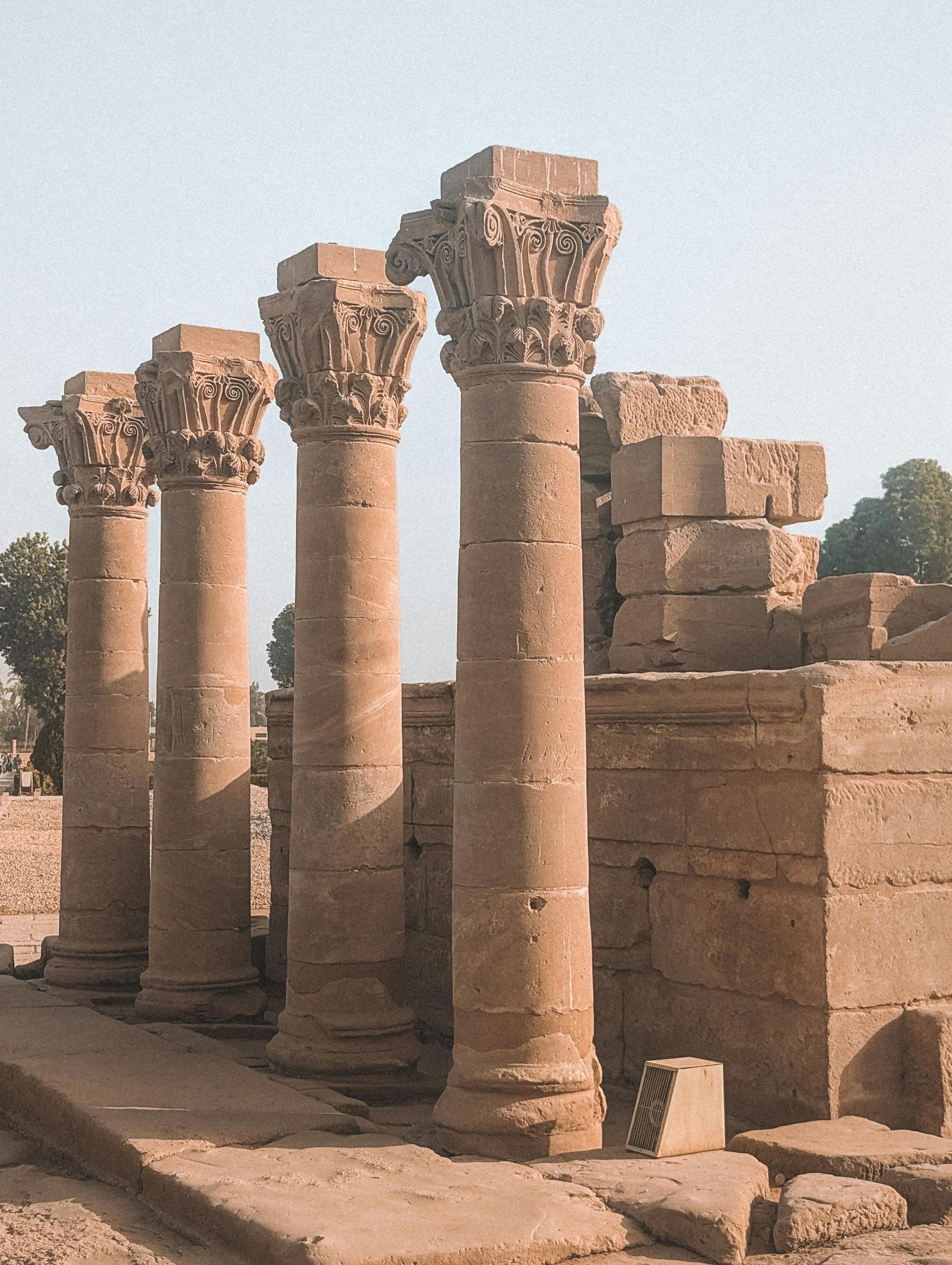 Best Nile Cruise Luxor to Aswan 2025/2026,Luxury Nile River Cruises Egypt,5-Day Nile Cruise Luxor to Aswan,Nile Cruise and Stay Holidays,All-inclusive Nile Cruise Packages,3-night Nile cruise Aswan to Luxor, 4-night Luxor to Aswan cruise, 7-day Egypt Nile cruise,Ultra-luxury Nile cruise, 5-star deluxe Nile cruise, budget Egypt Nile cruise trips,Nile cruise with Abu Simbel, Valley of the Kings tours, Philae Temple excursions,