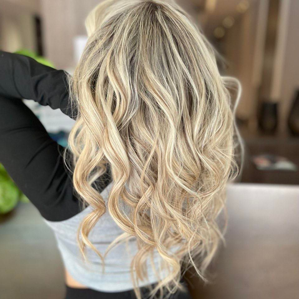 Colore capelli extra light blond - Gisella Bernasconi Parrucchieri 0541 647883