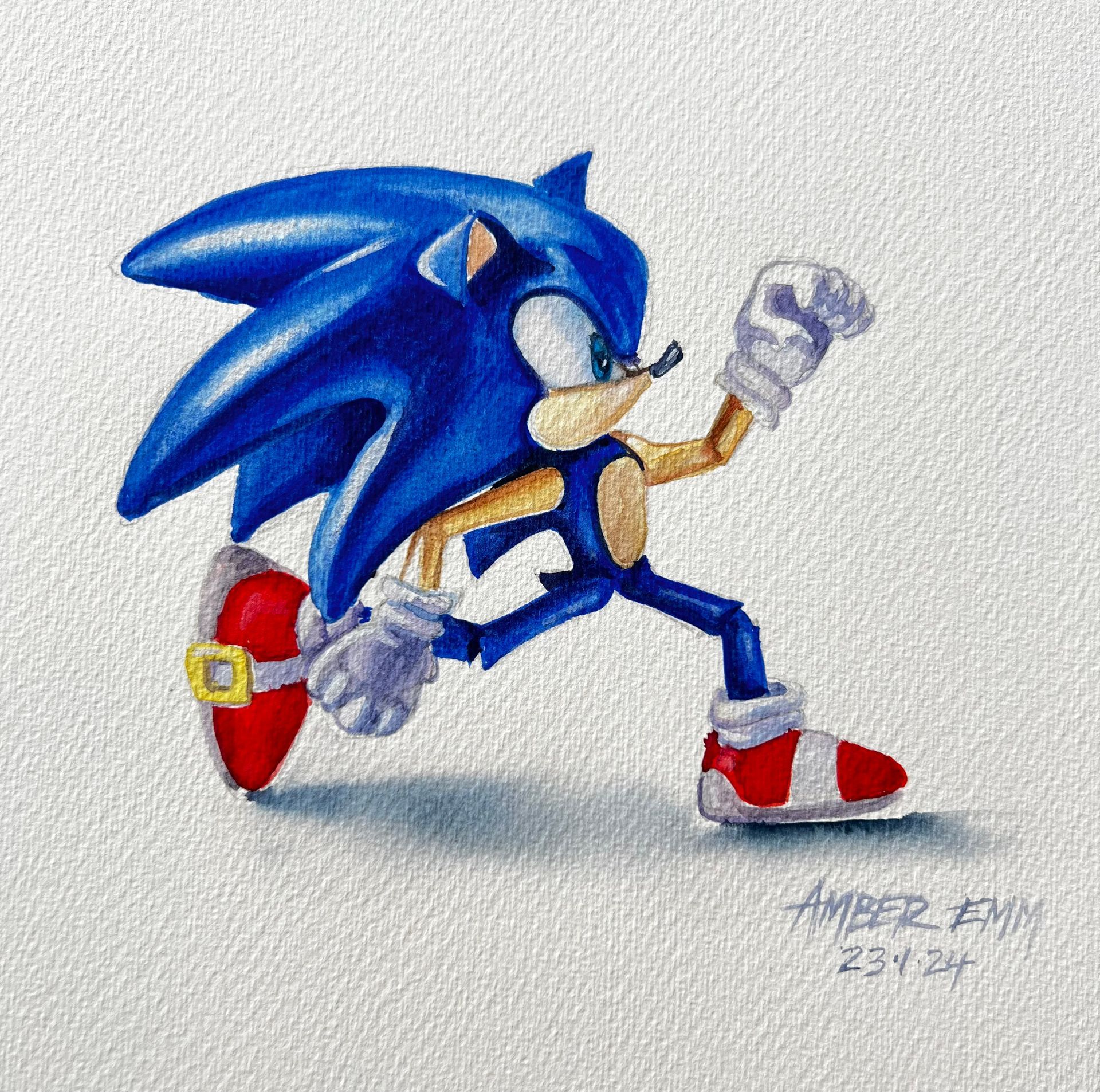 A drawing of sonic the hedgehog running on a white background