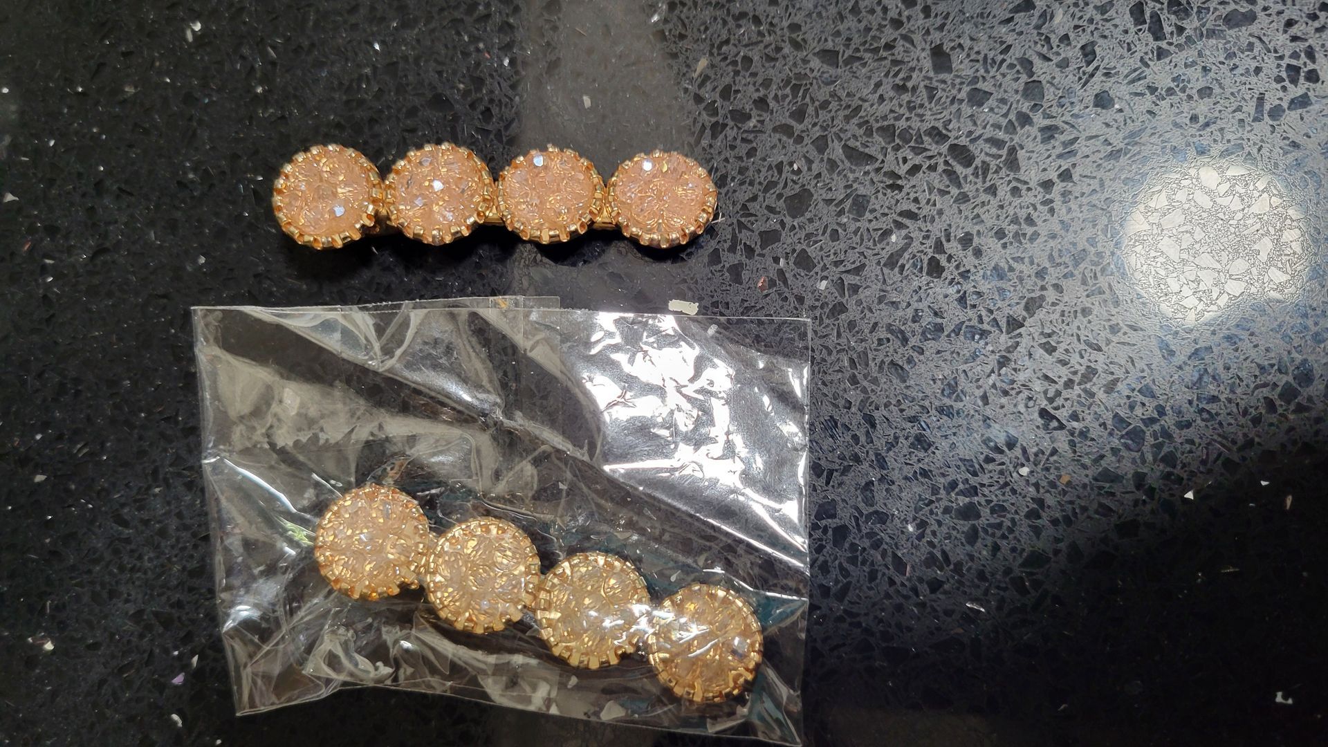 RF368 - 2 Set Gold Pin