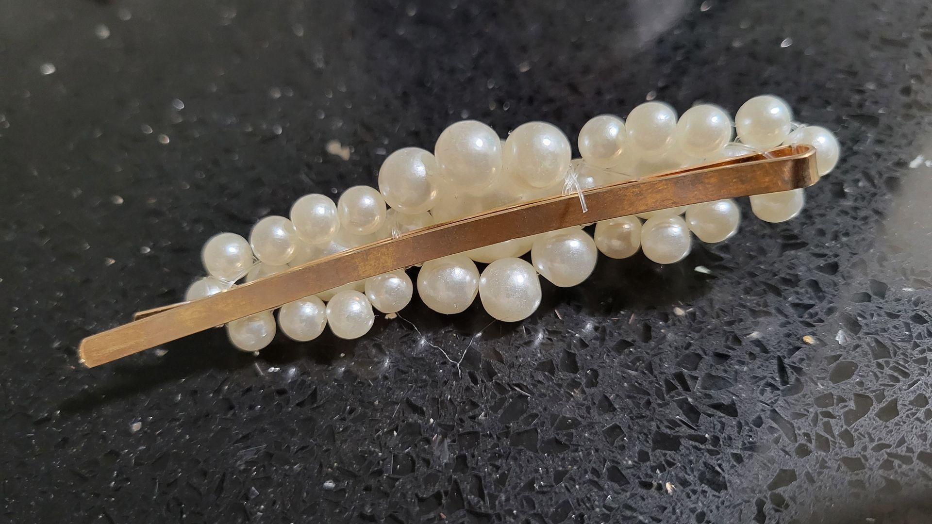 RF368 - 2 Pair Tripple Pearl and Gold Plated  Hair Pin.