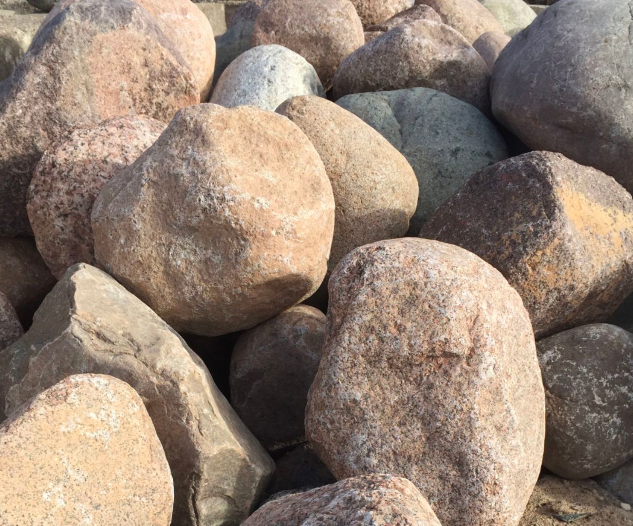 Cobblestones 18