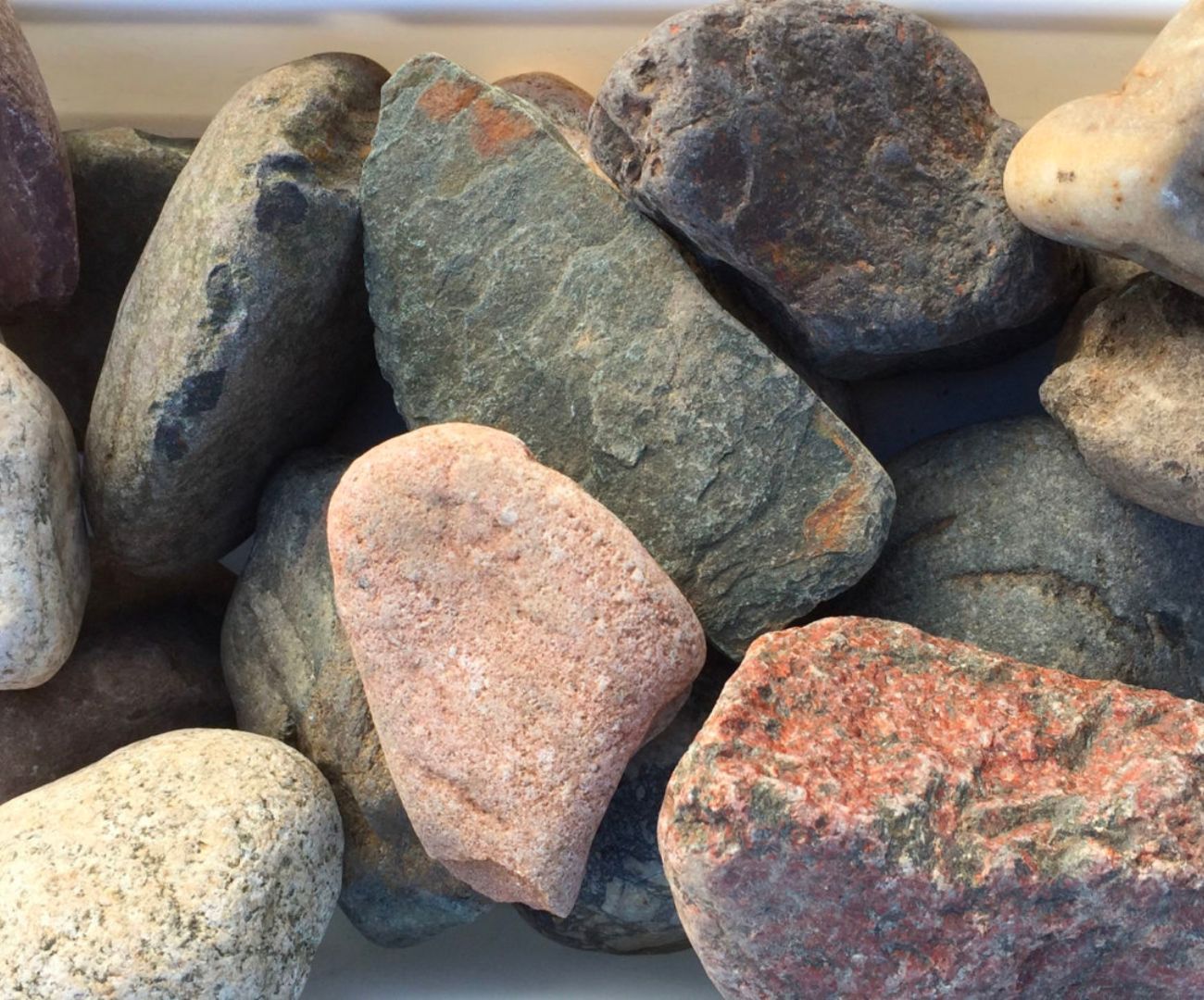 Large Red Flint