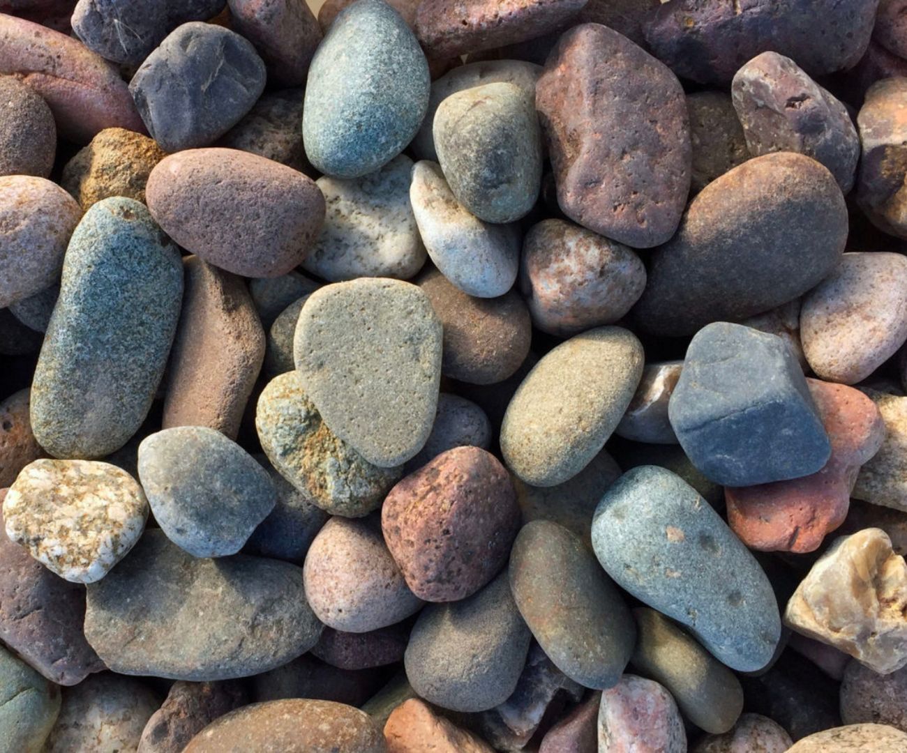 Small Red Flint stones