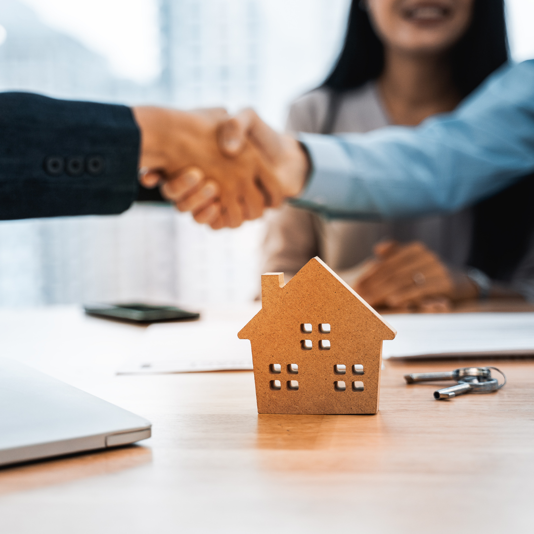 Realtors in S Pigeon Rd