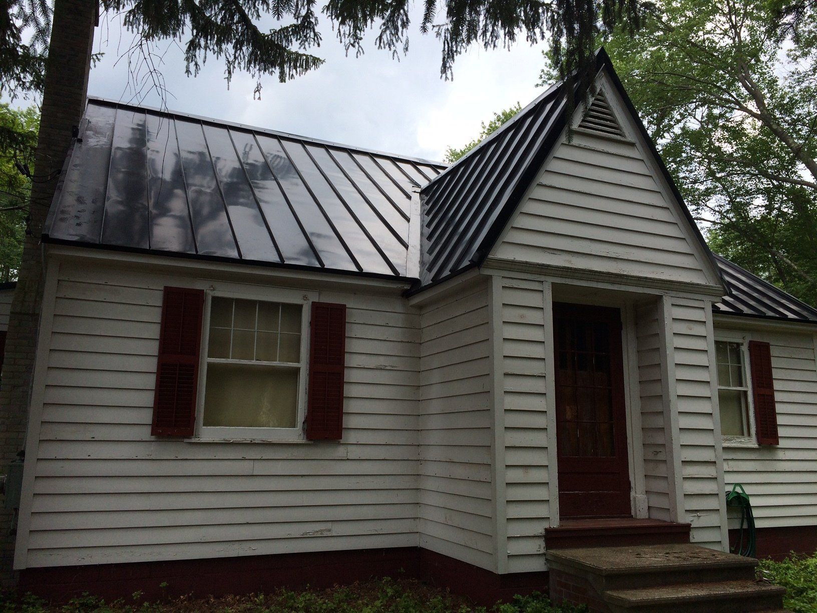 residential roof installation by Roberts Roof