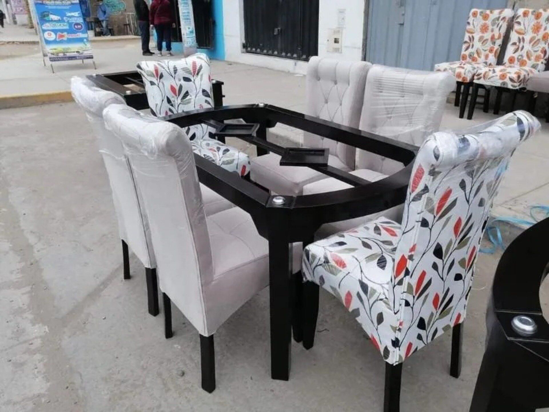 Tapicería Jhon - Especialistas en Muebles de Melamina, Mueblería, Tapicería y Muebles de Oficina