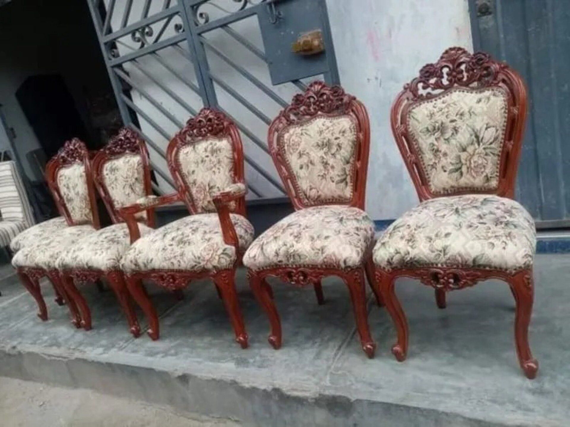 Tapicería Jhon - Especialistas en Muebles de Melamina, Mueblería, Tapicería y Muebles de Oficina