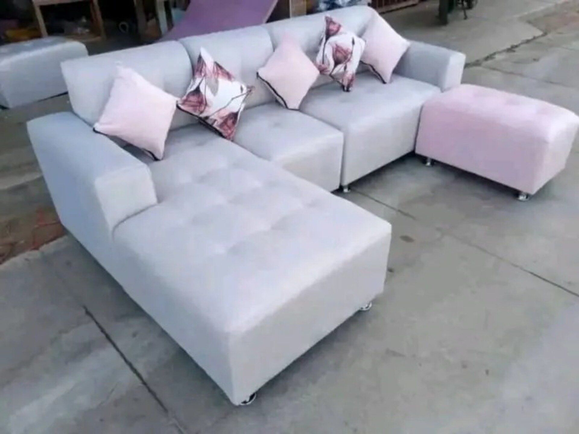 Tapicería Jhon - Especialistas en Muebles de Melamina, Mueblería, Tapicería y Muebles de Oficina