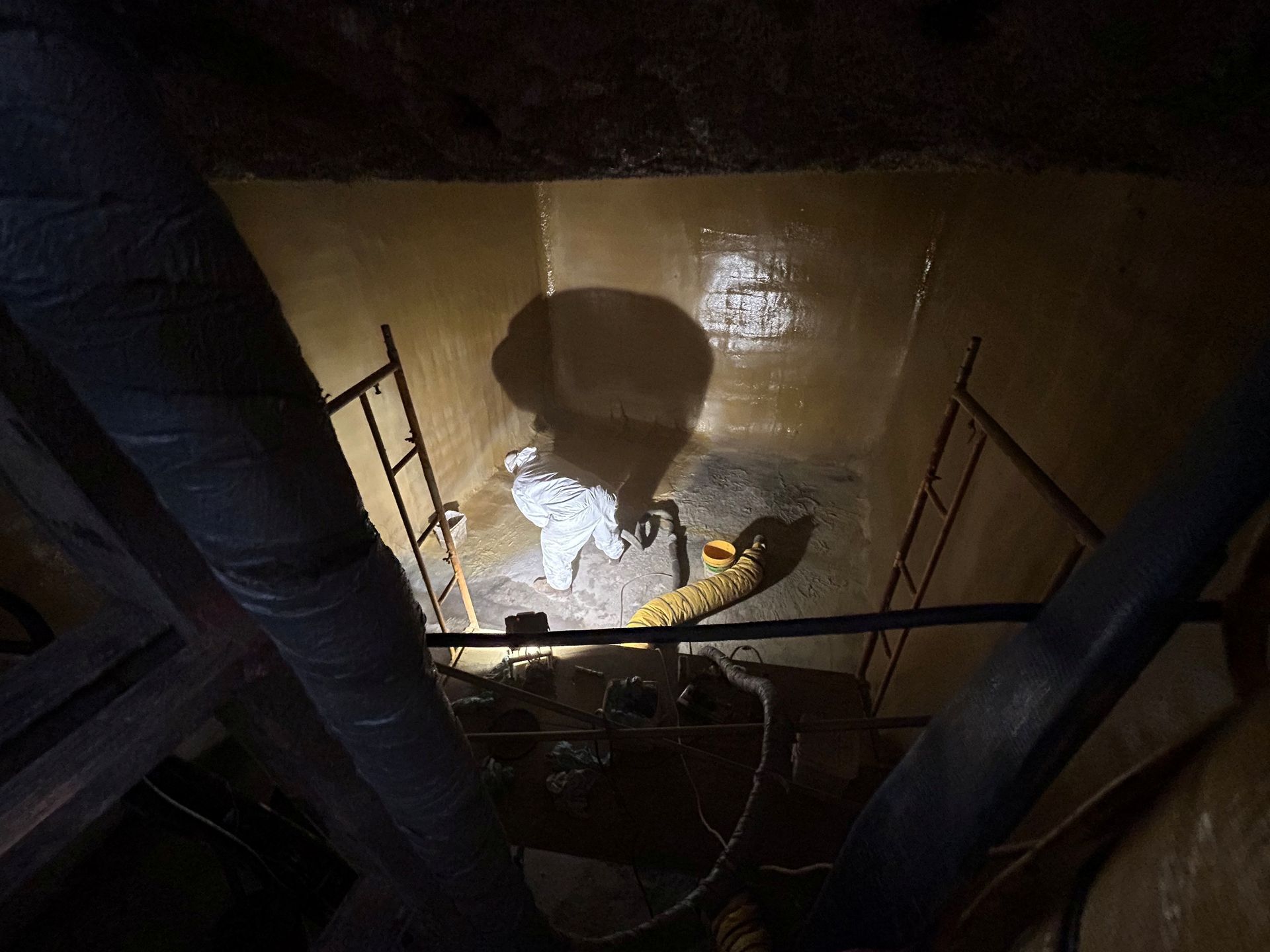 Appropriate preparation of the existing tank Appropriate preparation of the existing tank