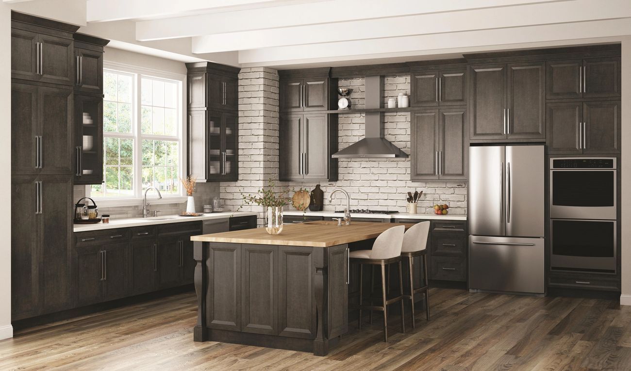 traditional brown kitchen cabinets