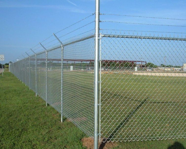 Commercial Fencing Services in Philadelphia | Pinecrest Fence