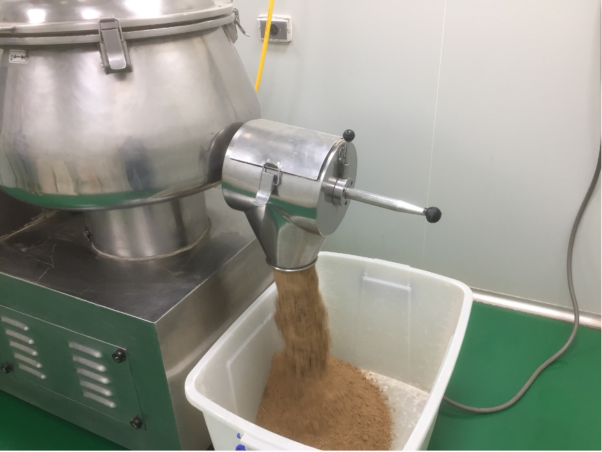 靈芝造粒上色乾燥工程