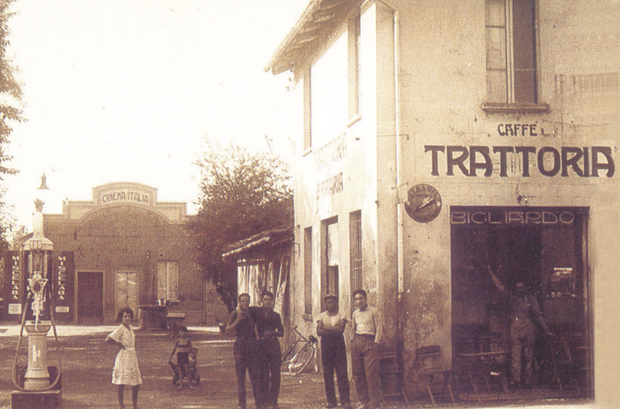 Esterno d'epoca di un 