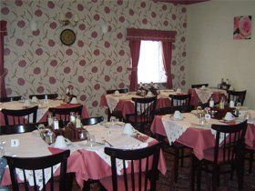 Bed and breakfast accommodation - Blackpool, Lancashire - The Lynton Hotel - Dining room