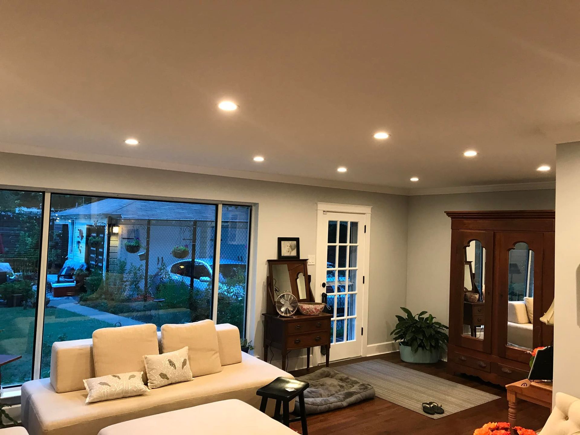 A living room filled with furniture and a couch.