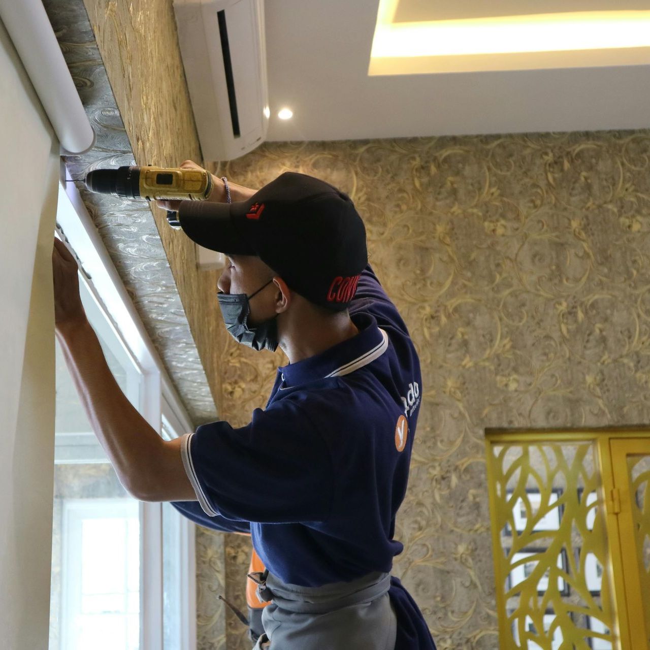 professional-installation-motorized-shades-lutron-premier lighting and home automation