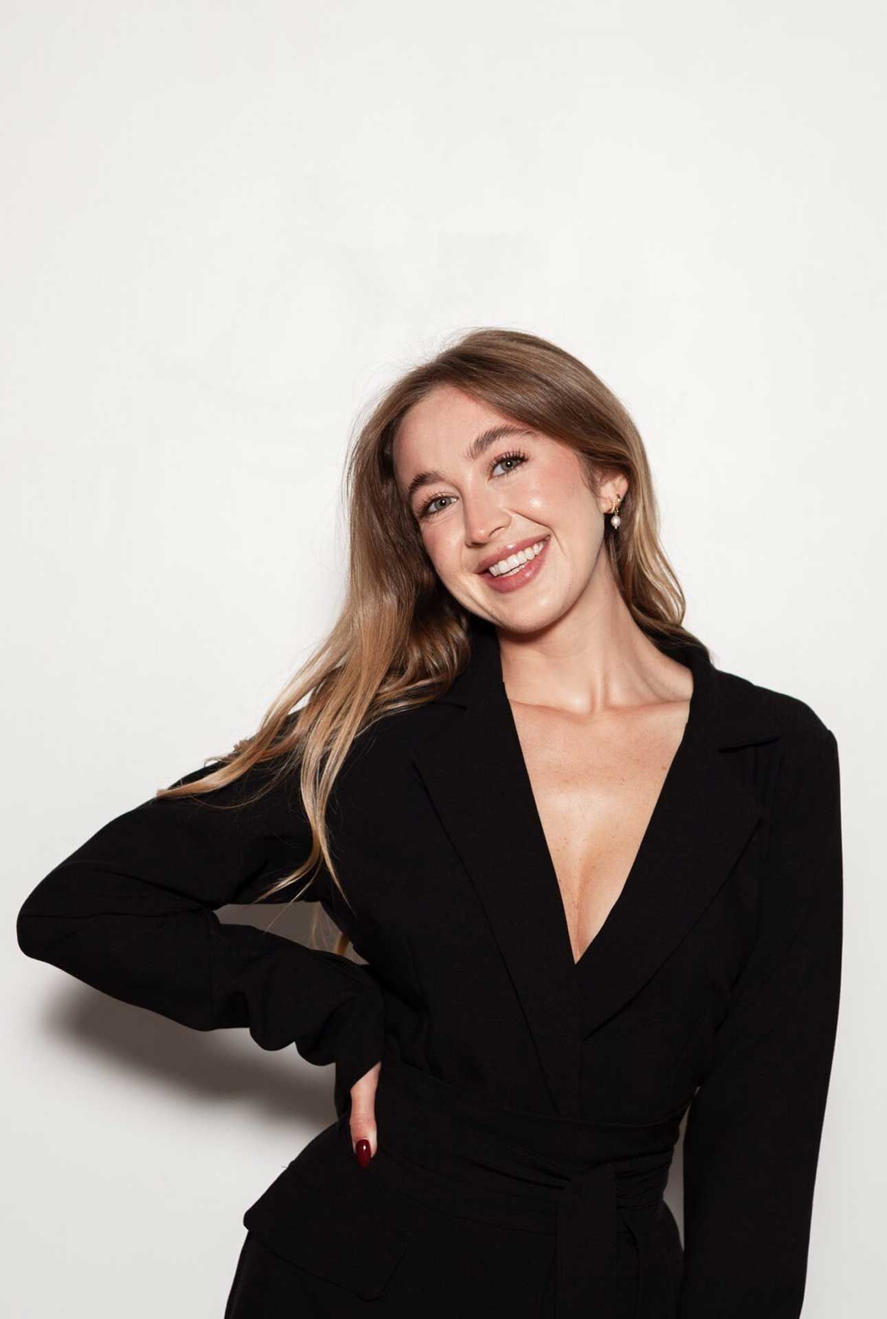 Willow Kentzel – Office Manager