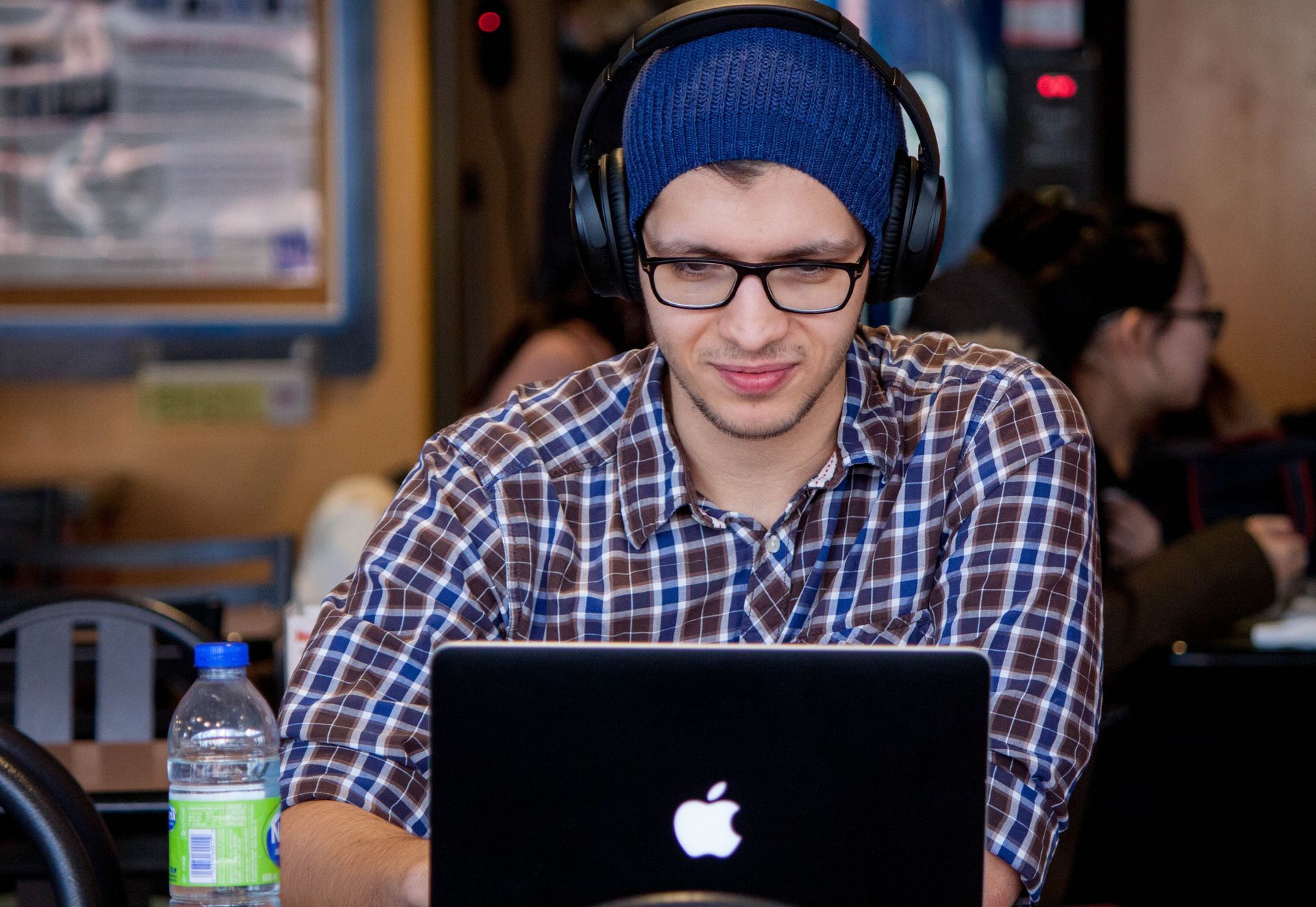 Software Engineer Becomes Most Powerful Degen After Creating A Program To Automatically Reply 'GM' To Everyone On Twitter
